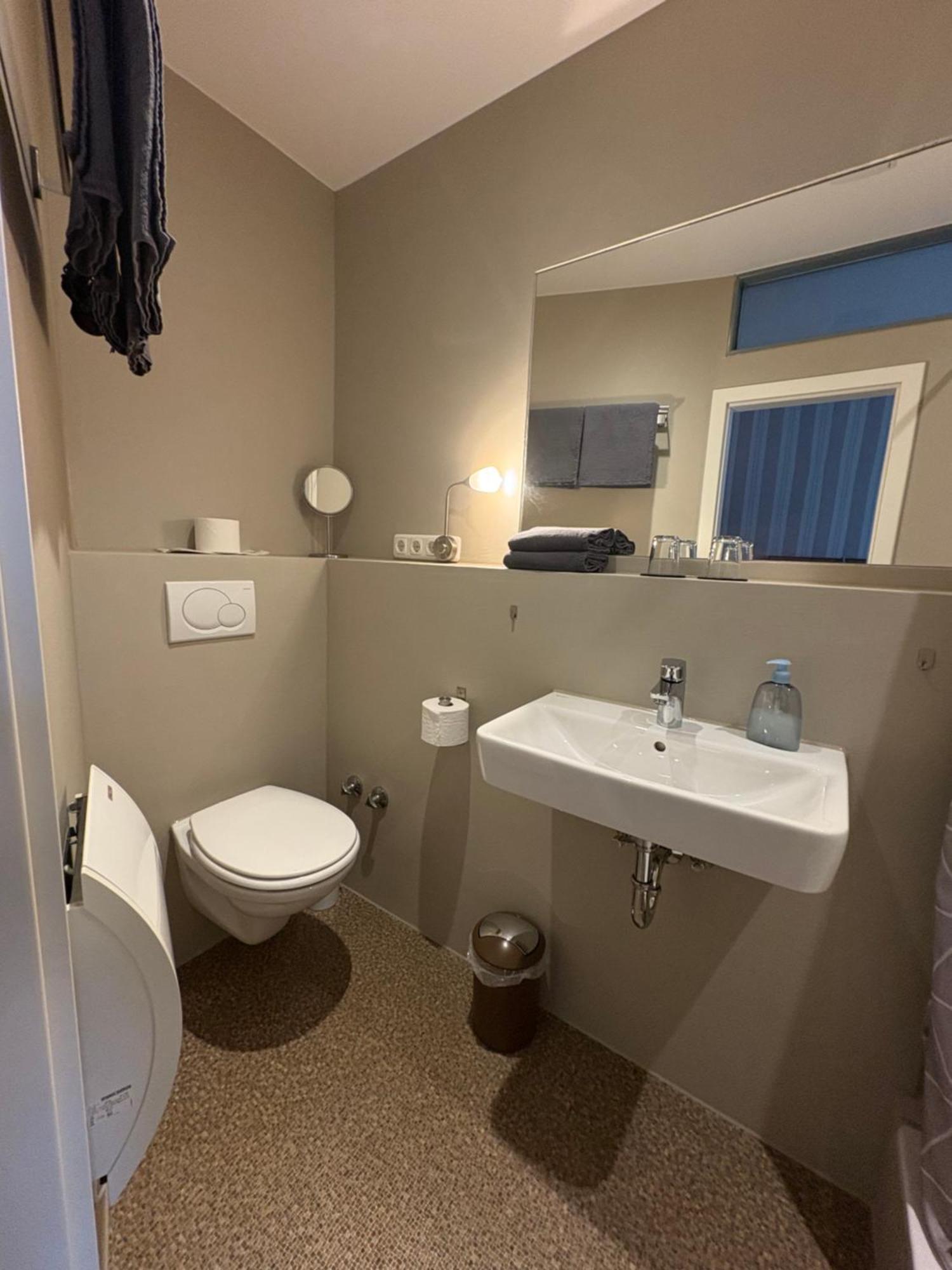 Aparthotel Stadtpark Lubeck Ngoại thất bức ảnh