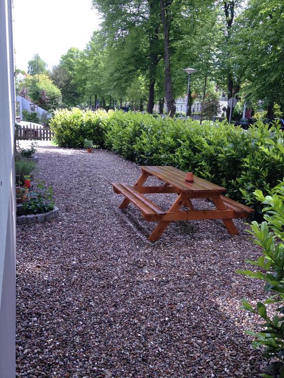 Aparthotel Stadtpark Lubeck Ngoại thất bức ảnh